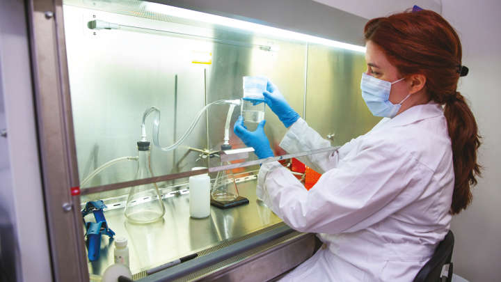 Scientist flushing out SARS-CoV_2 variants in laboratory using NGS