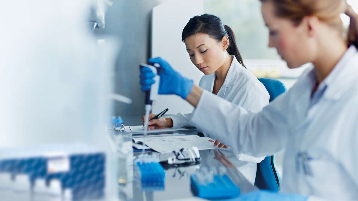 Female scientists